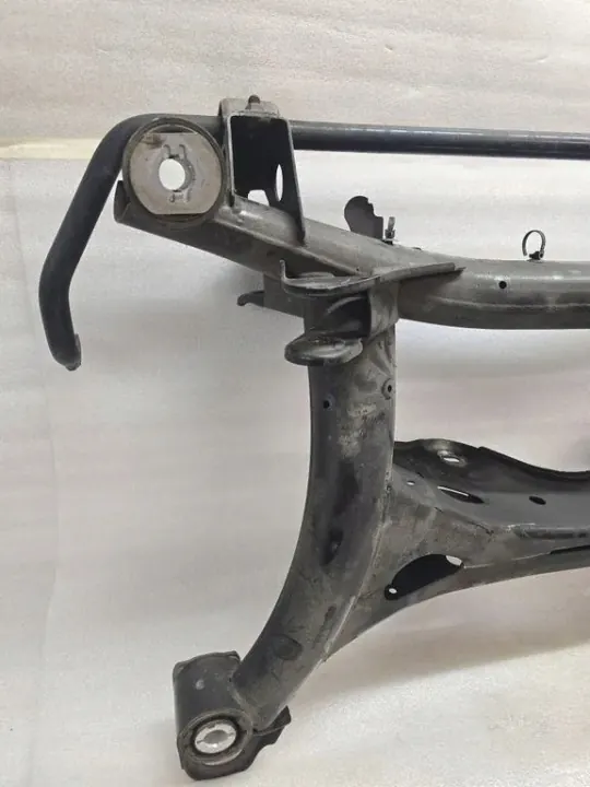 Sous-châssis arrière OEM 32269606 pour Volvo XC40 1.5 image 3