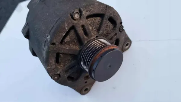 Vaihtovirtageneraattori Audi A8 D3 Q7 4L A6 C6 059903015T image 2