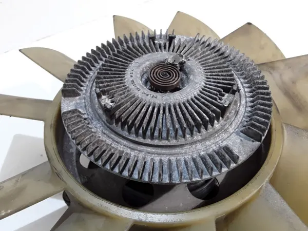 Jeep Cherokee Visco-puhallinkytkin OEM RTX54252 image 5