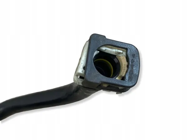 Conduto combustível Volvo OEM 32224152 - Usado image 4