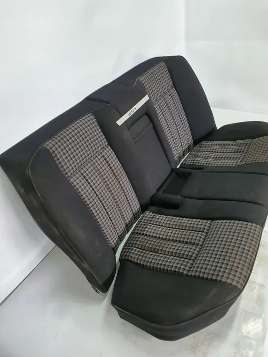 Mercedes W124 takaistuin OEM mercedes kanapa image 3