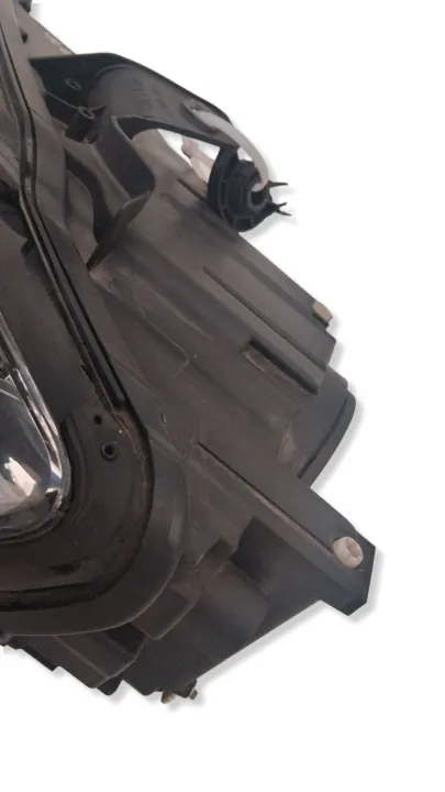 Farol dianteiro esquerdo usado OEM 8V0941003A Audi A3 8V image 5