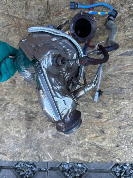 Dacia Sandero III 1.0 TCE Catalytic Converter 208A01380R image 5