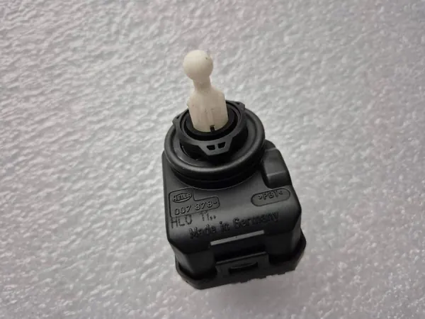 Moteur de réglage phare OEM 007878 pour VW Group image 2