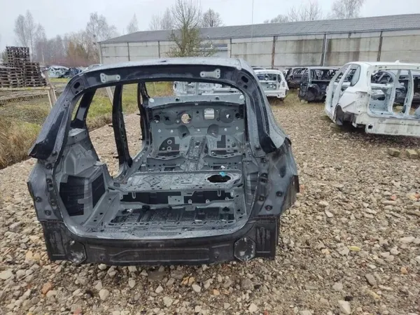 Panneau quart droit arrière OEM 668 BMW 2 Active Tourer image 4