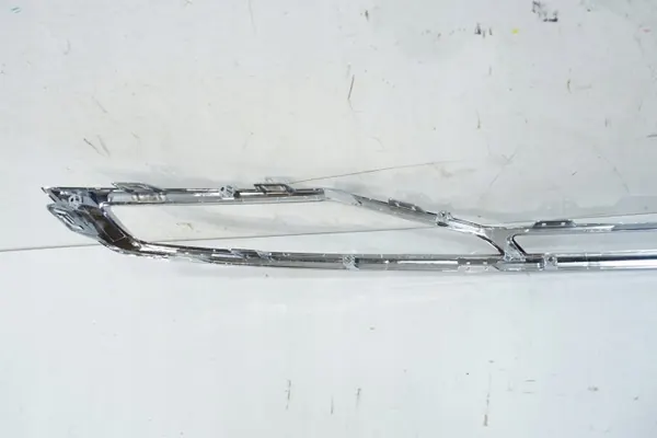 OEM 86696-G4520 Chromleiste Heckstoßstange - Gebraucht image 5