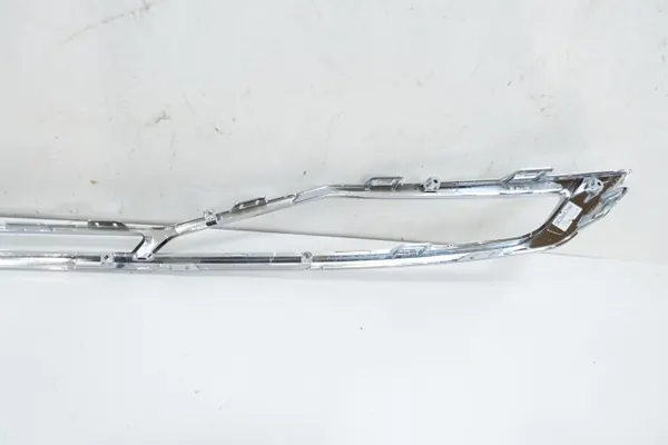 OEM 86696-G4520 Chromleiste Heckstoßstange - Gebraucht image 7