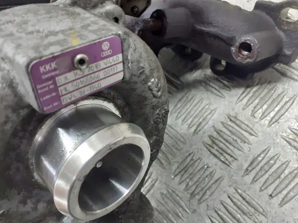 Turbo SEAT EXEO 2.0 TDI image 3