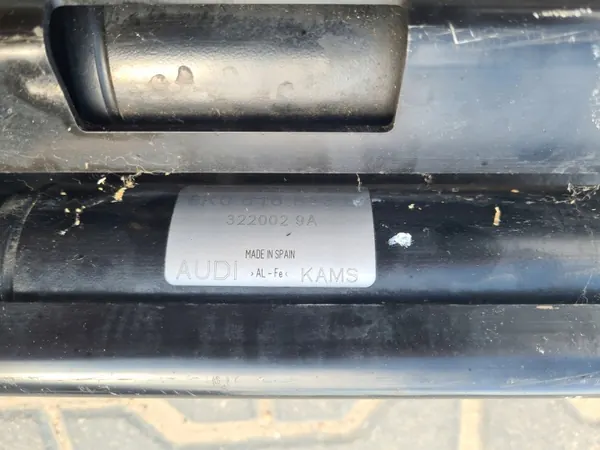 Audi RS5 Ophangingsklep OEM 8K0616813B - Gebruikt image 5