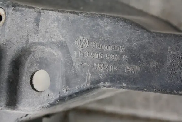 Capa do Radiador Frontal Volkswagen VW Golf III 1.9 TDI image 8