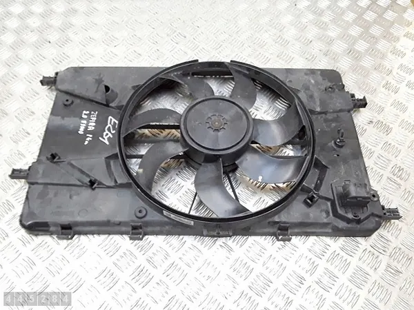 Kylarrubrik Opel Zafira 2014 med kåpa 2000cdti image 2