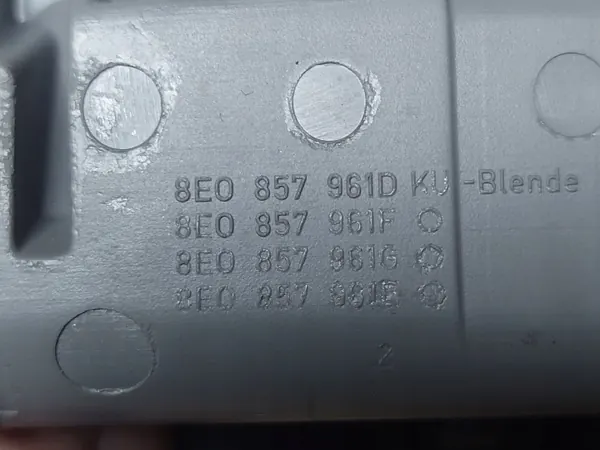 Cinzeiro Traseiro OEM 8E0857961D BBM1 para Audi A4 B6 B7 image 5