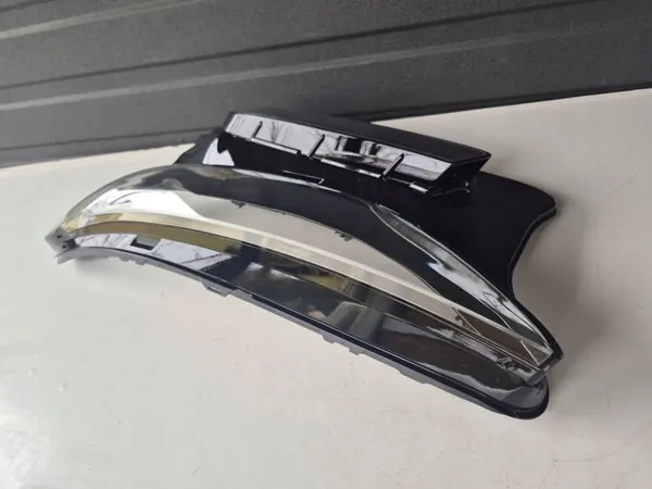 Audi Q6 E-Tron Strålkastarglas OEM Q6 Vänster Fram Begagnad image 7