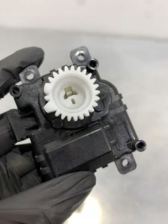 Clapet de ventilation Honda CR-V OEM FBZ19290 image 3