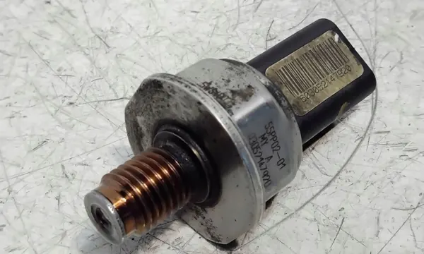 Sensor presión combustible Ford Fiesta OEM 55PP001 image 3