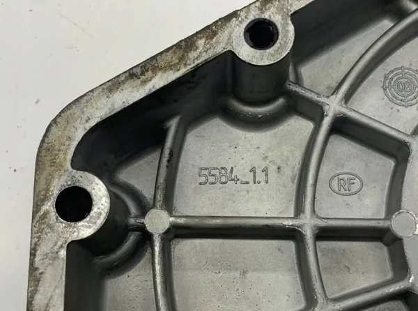 Bomba de óleo do motor usada OEM 77700929 AR image 3