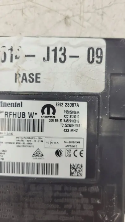 Keyless module Dodge Durango OEM P56029839AA image 3