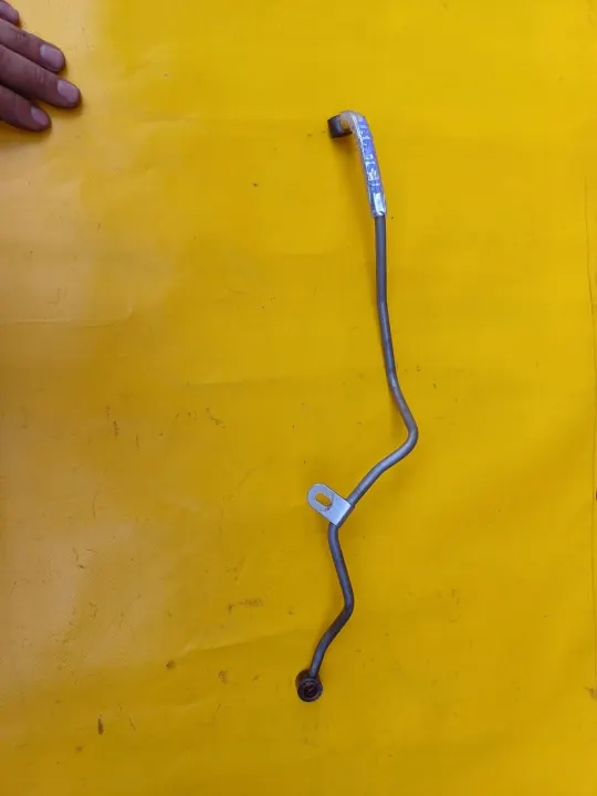 PRZEWÓD SMAROWANIA TURBINY 2.0DCI OEM Turbooljeledning image 2