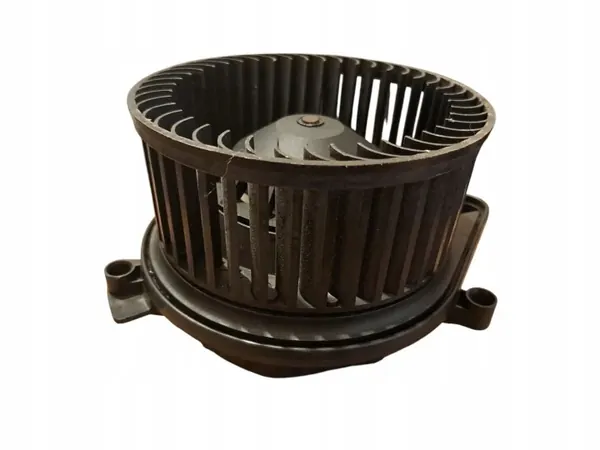 Audi A4 B6 sisätilatuuletin OEM 8E1820021B image 2