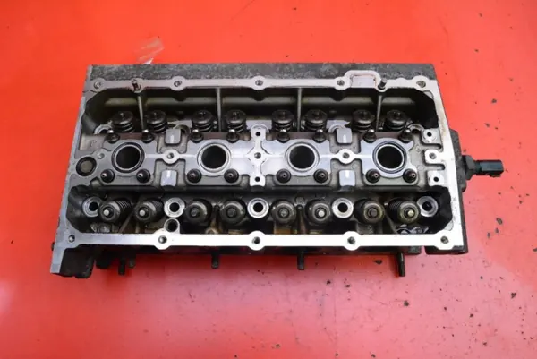 Culasse Moteur OEM 03C103358BF Occasion image 5