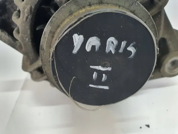 TOYOTA YARIS II 1.4 D4D Vaihtovirtageneraattori image 2