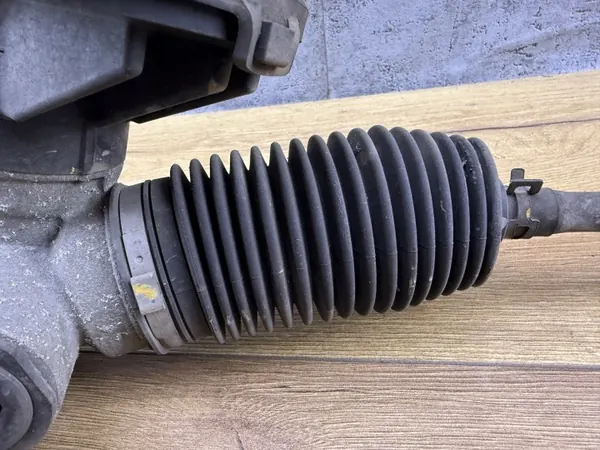 Boîtier de direction OEM 490018225R pour Renault Clio IV image 7