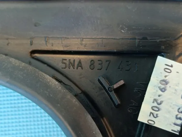 VW TIGUAN II Oven Ikkunalista OEM 5NA837431 image 9