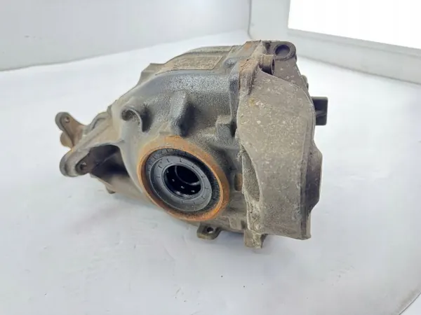 BMW 3 F30 F31 2016 Diferencial traseiro 7605589 image 3