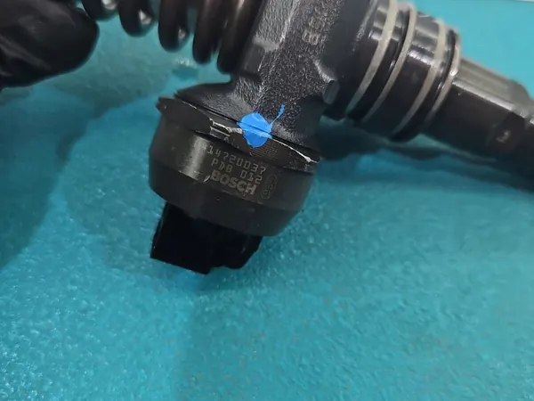 Injetor de Combustível 1.9 TDI VW Passat B5 OEM image 2