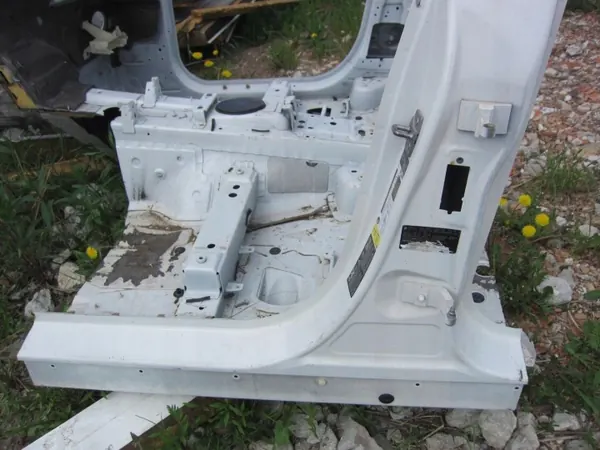 BMW X3 F25 B-Säule Links OEM 41007267467 image 2
