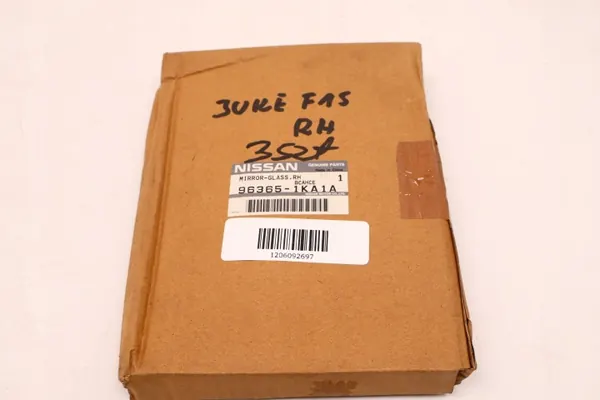 Nissan Juke F15 höger spegelinsats OEM acm6790 image 8