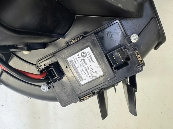 BMW 5 F10 2.0 D Fläkt 9220847 image 4