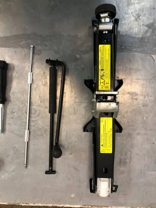 Reserveradeinsatz OEM 8K0011031K für Audi A5 image 4
