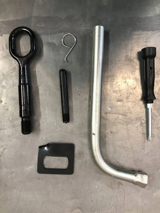 Reserveradeinsatz OEM 8K0011031K für Audi A5 image 5