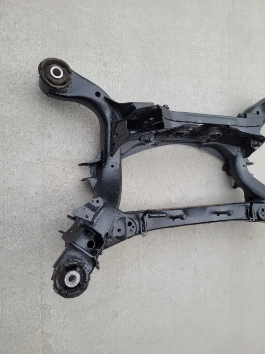 OEM XXX achterophangingbalk voor Lexus IS III/GS IV image 4