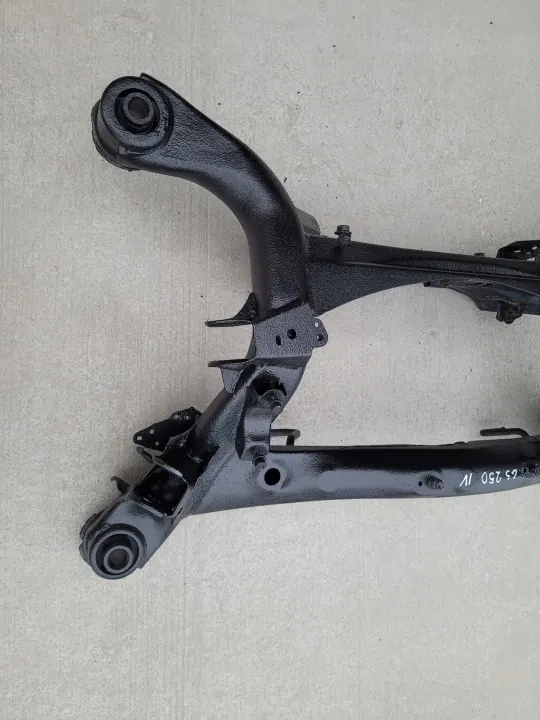 OEM XXX achterophangingbalk voor Lexus IS III/GS IV image 6