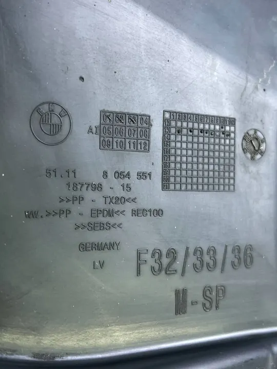 BMW F32/F36 onderste wielkastbeschermer OEM 8054551 links image 5