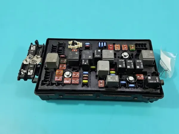 Zekeringkast OEM 22953004 voor Opel Insignia A image 4