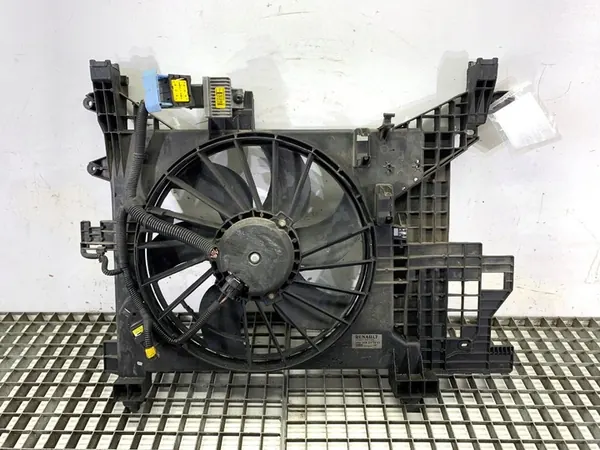 Kylarrubrik Dacia Duster 1.5 90HK 214819914R 10-18 image 2