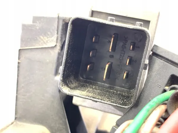 Kylarrubrik Dacia Duster 1.5 90HK 214819914R 10-18 image 3