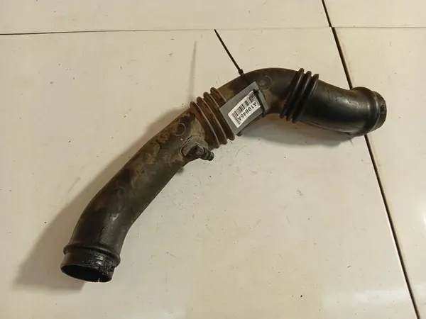 Volvo S40 Tuyau d'intercooler 2007 2.0L 3M51-6C646-UD image 2