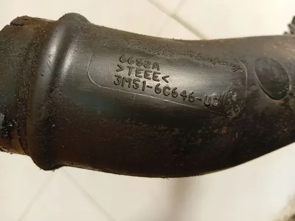 Volvo S40 Tuyau d'intercooler 2007 2.0L 3M51-6C646-UD image 4