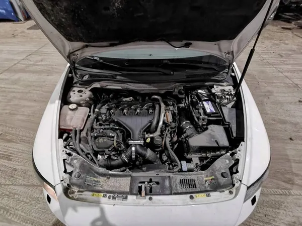 Volvo S40 Tuyau d'intercooler 2007 2.0L 3M51-6C646-UD image 9