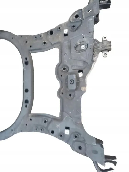 Mercedes GLA X156 bakaxel OEM 470670 (2017-2019) image 5