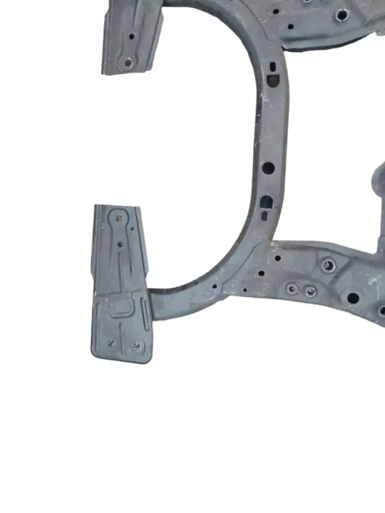 Mercedes GLA X156 bakaxel OEM 470670 (2017-2019) image 6