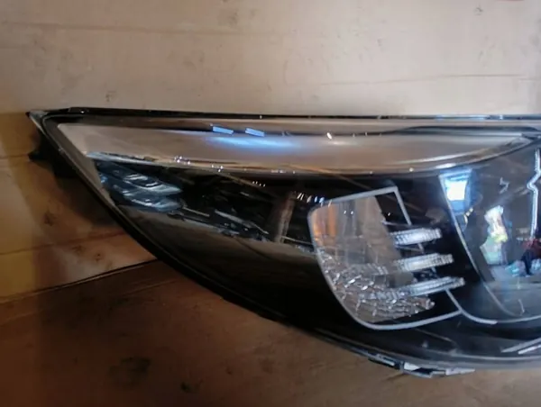 Faros Derecho KIA Picanto 92102G6000 image 2