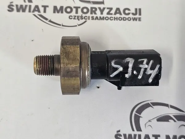 Öljynpaineanturi VOYAGER 2.8 CRD 05149064AA image 2