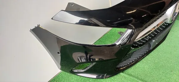 Parachoques delantero Mercedes Clase A W177 AMG completo A1778800603 image 3