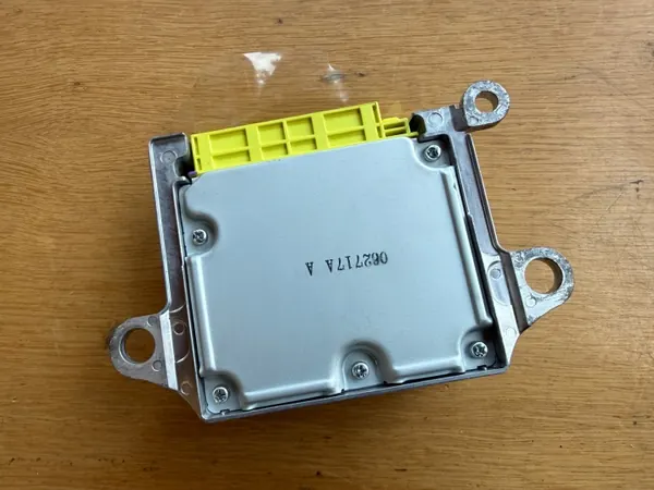 Sensor Airbag Toyota OEM 89170-0K851 para Hilux VIII image 4