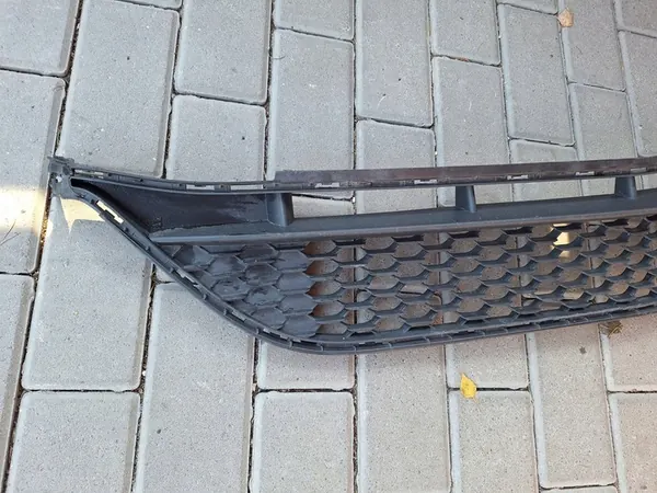 Griglia centrale paraurti anteriore Mercedes A-Class W177 AMG image 4